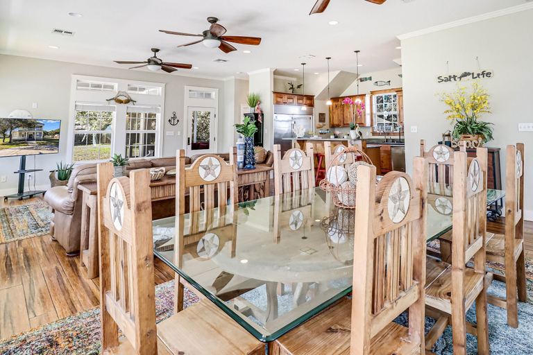 Dining 5, The James Pearl 4 Bedroom Home by RedAwning, Aransas