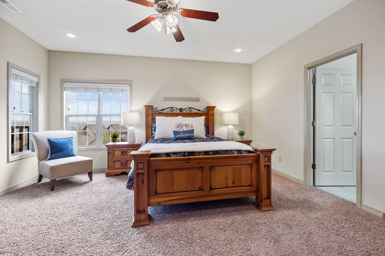Bedroom 2, The Gathering Place - Minutes to 61-acre Theme Park, Stone