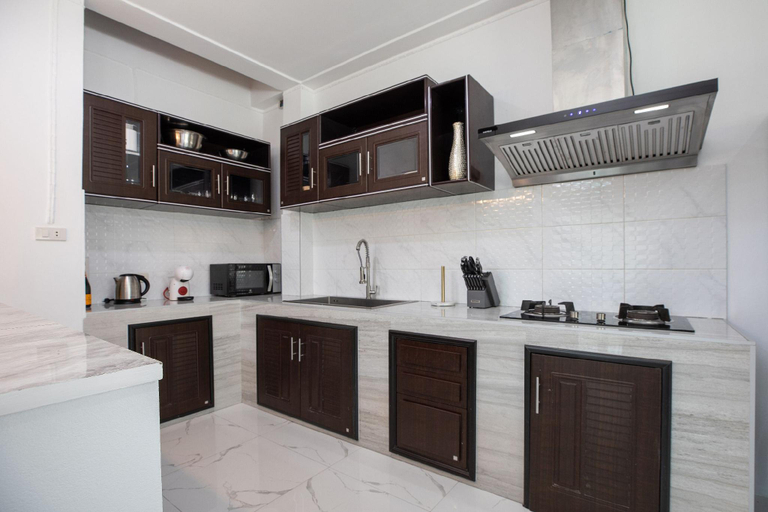 Kitchen 2, Villa Homey Patong, Pulau Phuket