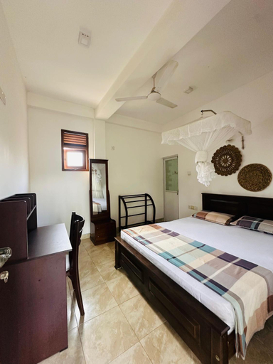 Bedroom 4, Royal Resort, Weligama