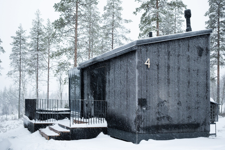 Room 3, Halo Igloos - Private Sauna & Hot Tub, Lapland