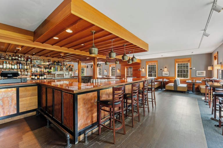 Food & Drinks 5, The Essex Resort & Spa, Chittenden