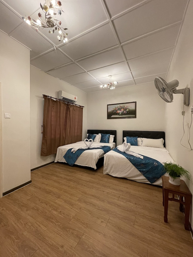 Bedroom 2, Baba & Charlie Homestay, Malacca City