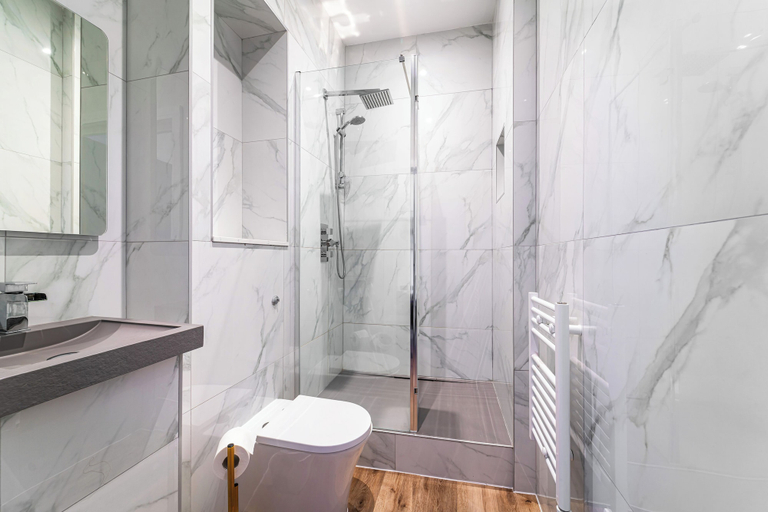 Bathroom, The Penthouse Collection by EPIC, Sefton