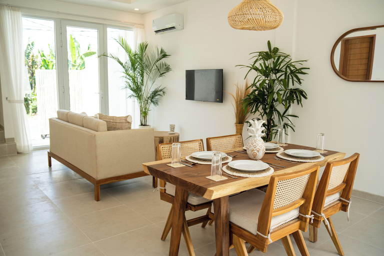 In-room dining, Villa Bonda Canggu, Badung