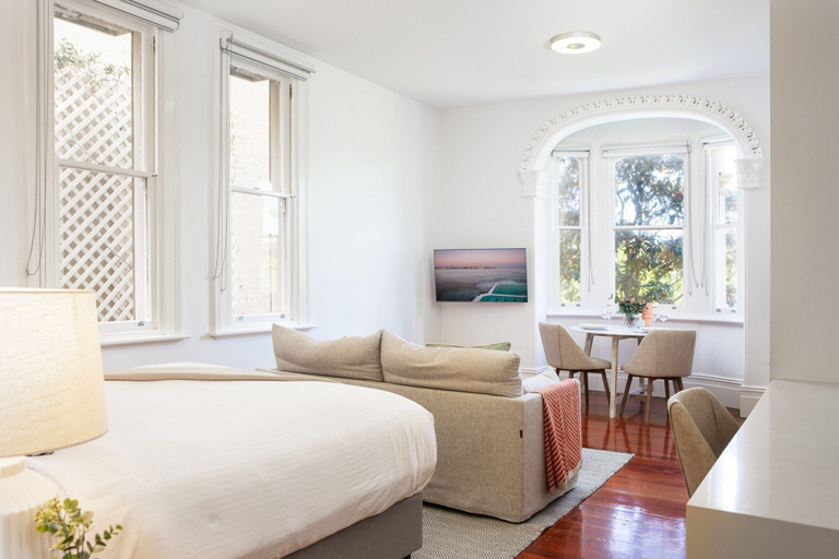 Bedroom 4, Ravenscourt's Studio Apartment Close to Everything, Sydney
