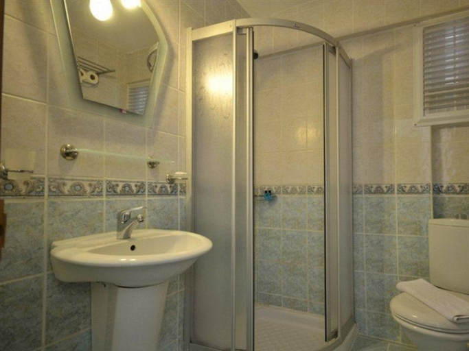 Bathroom 4, Maris Beach, Marmaris