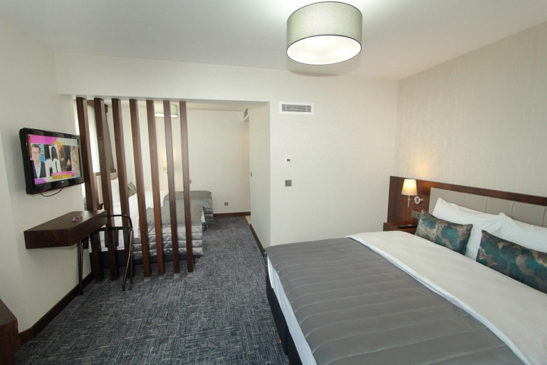 Bedroom 3, Hotel Pisa, Fatih