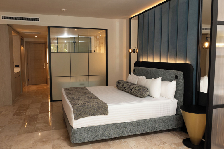 Bedroom 3, Grand Sunset Princess - All Inclusive, Cozumel