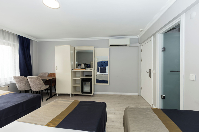 Bedroom 4, Sirkeci Family Hotel, Fatih
