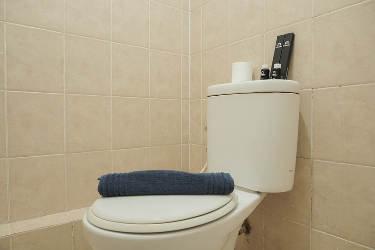Bathroom 5, Basic 2Br Apartment At Green Bay Pluit, North Jakarta
