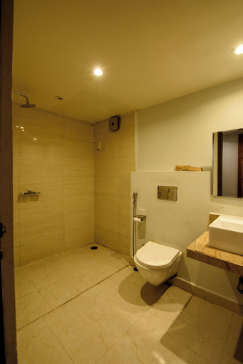 Bathroom 4, Emerald Hotel, Aizawl