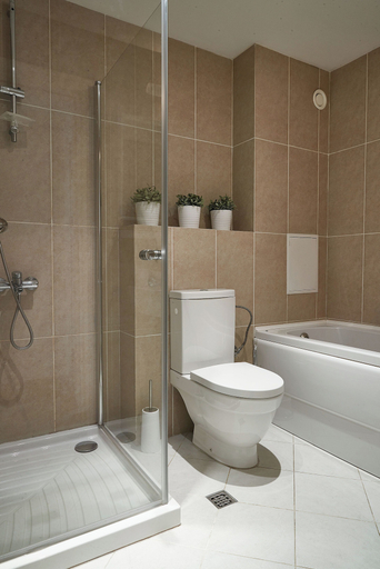 Bathroom 4, Baratero Club Apartments, Stolichna