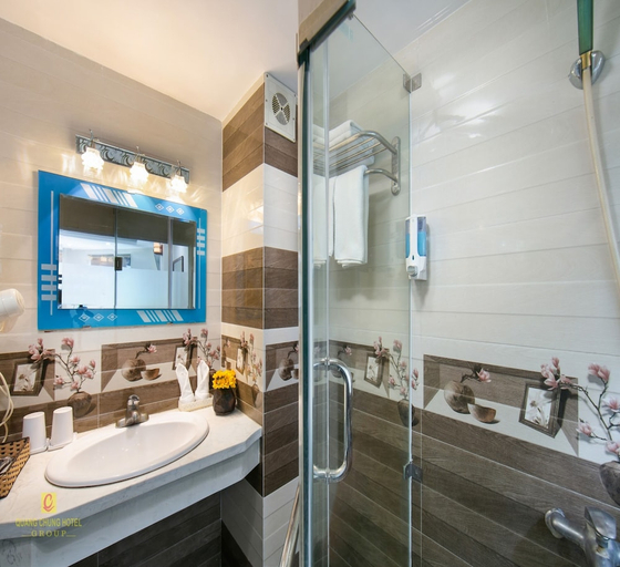 Bathroom 4, Quang Chung Hotel, Thanh Xuân