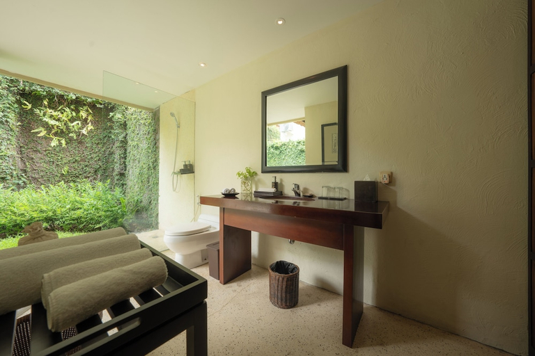 Bathroom 5, KAYUMANIS SANUR PRIVATE VILLAS &SPA, Denpasar