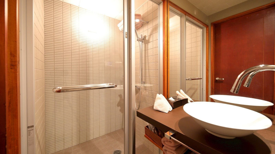Bathroom 4, Ryotei Matsuya Honkan Suizenji, Kumamoto