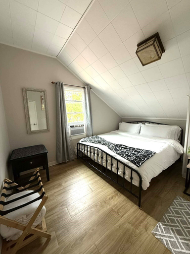 Bedroom 3, The Lincoln Boutique Motel, Cattaraugus
