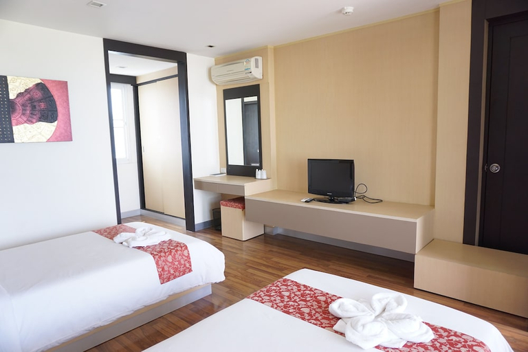 Bedroom 1, Panatara Hotel, Muang Chumphon