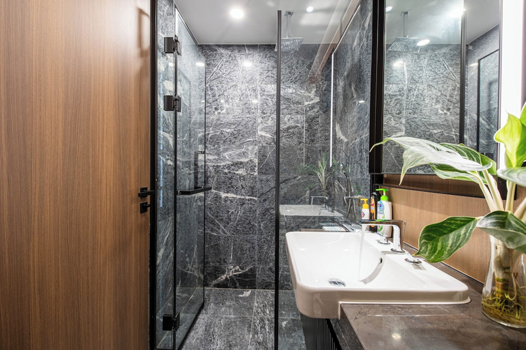 Bathroom 2, Odelatrip Masteri Lumiere Vacation, District 2