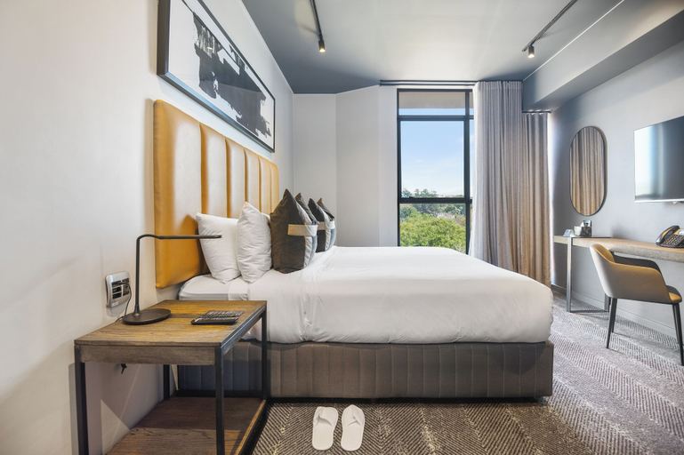 Room 5, The Capital Boardwalk, Nelson Mandela Bay