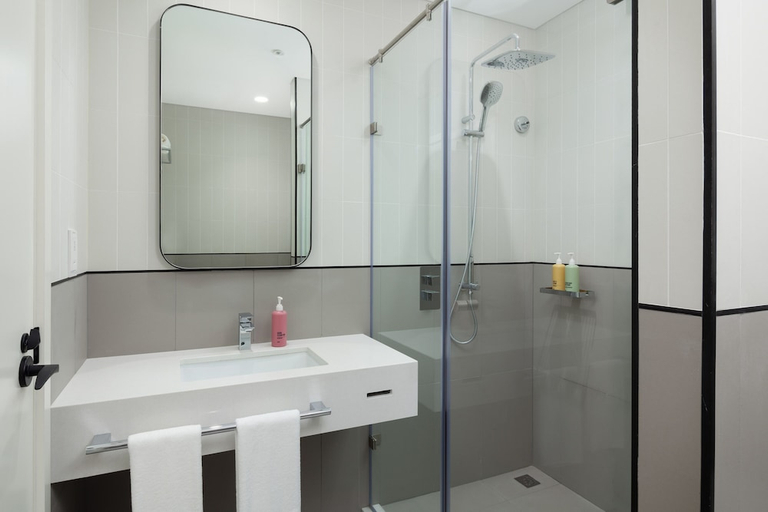 Bathroom 4, Rove Expo City, Dubai
