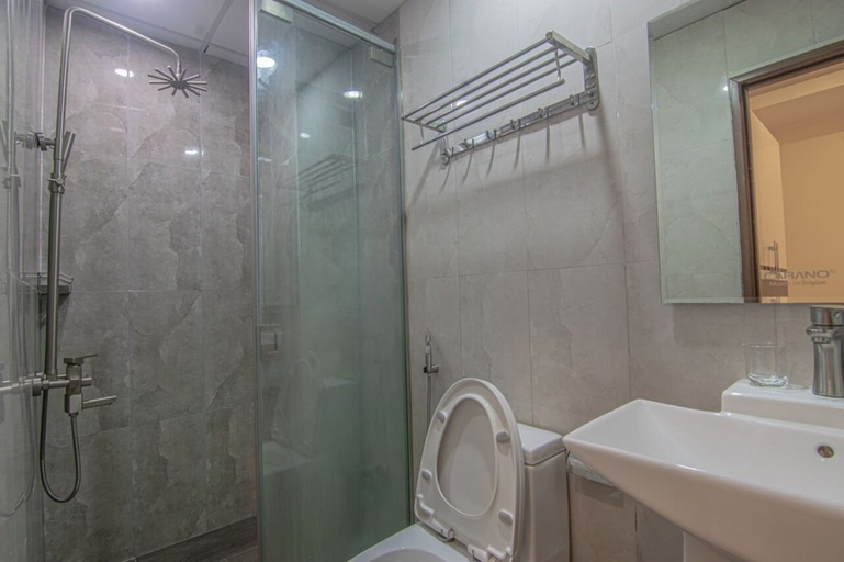 Bathroom, The Local Home, District 1