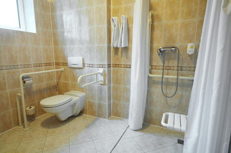 Bathroom 3, Geovita Hotel Perla Bieszczadow, Bieszczady