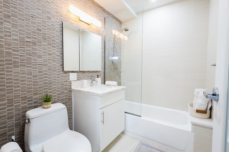 Bathroom 3, 809 Midtown Apartments, New York