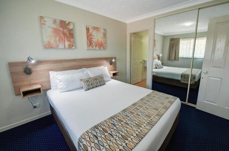 Bedroom 4, Turtle Beach Resort, Gold Coast
