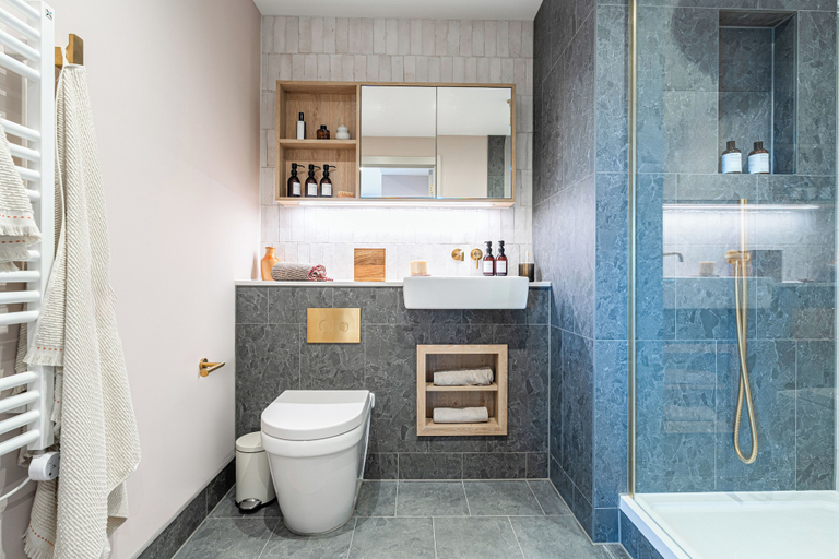 Room 2, Contemporary City Escape, London