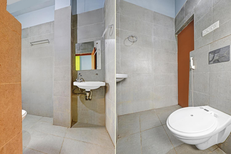 Bathroom 4, Hotel O New Jebii's Inn, Kamrup