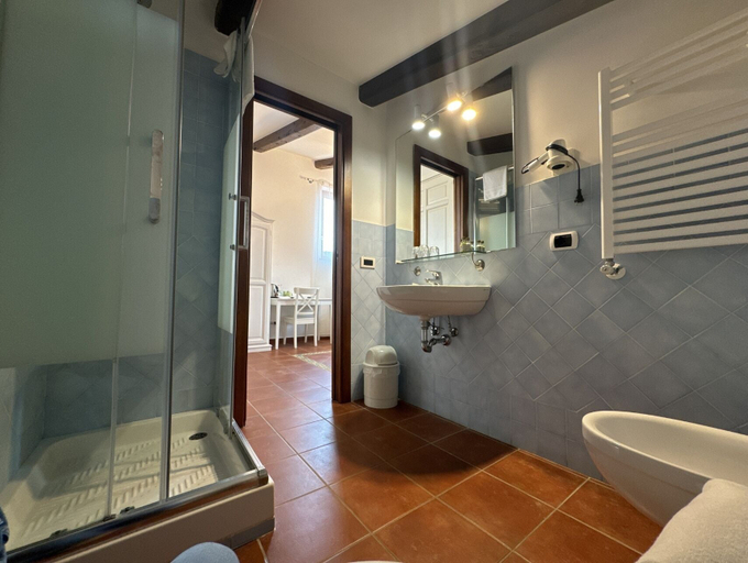 Bathroom 4, Agriturismo Il Convento, Napoli
