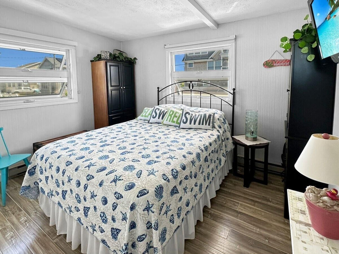 Room 2, Admiral s Quarters in Wells, York