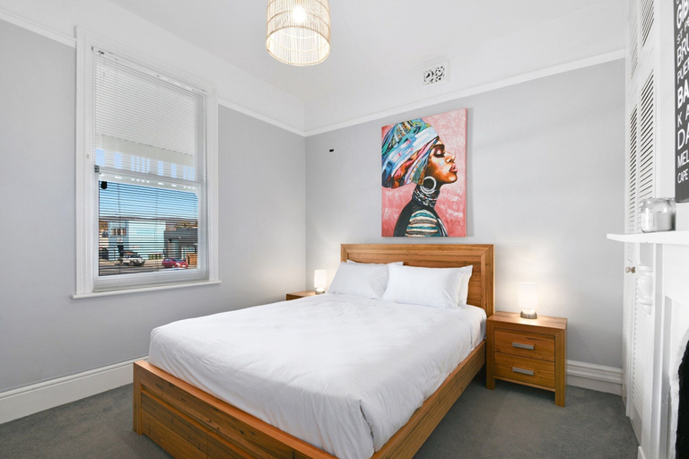 Room 4, Charming 2-bed House in North Hobart, Hobart