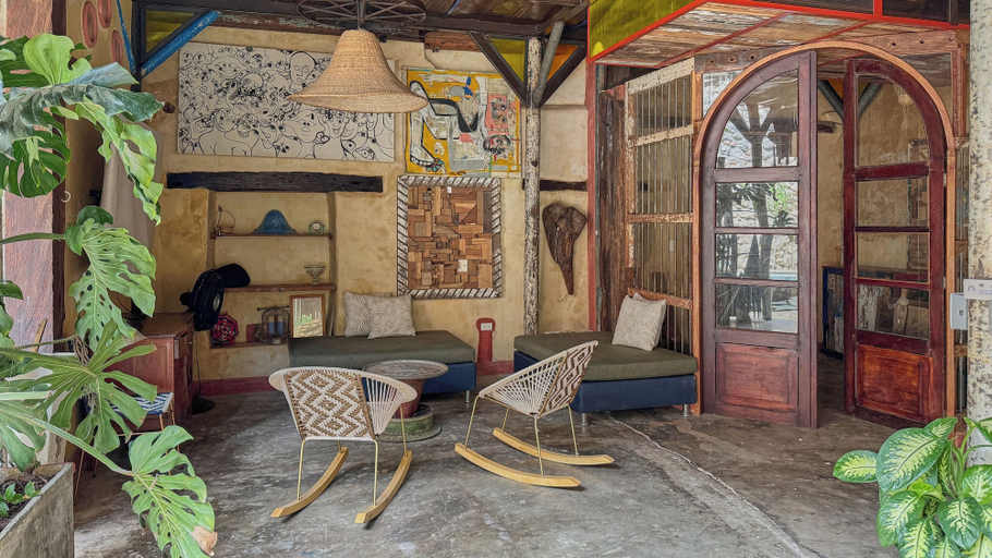 Living area 5, Casa del Tunel Lodge, Cartagena de Indias