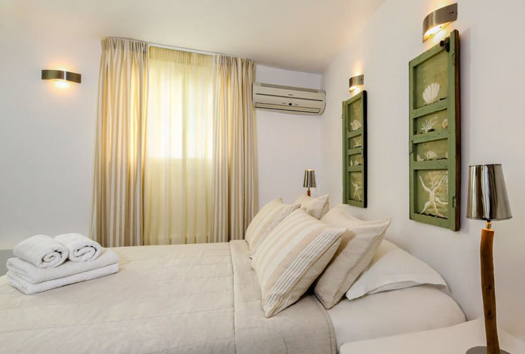 Bedroom 5, Villa Isabella Studios & Suites, South Aegean