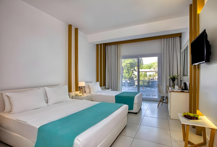 Bedroom 3, Labranda TMT Bodrum Resort - All Inclusive, Bodrum