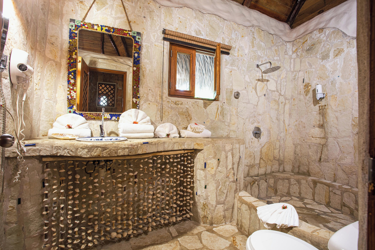 Bathroom 4, Natura Cabana Boutique Hotel & Spa, Sosua