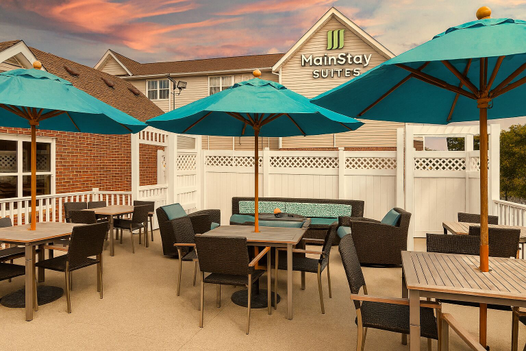 Food & Drinks 5, MainStay Suites Appleton Airport - Fox River Mall Area, Outagamie