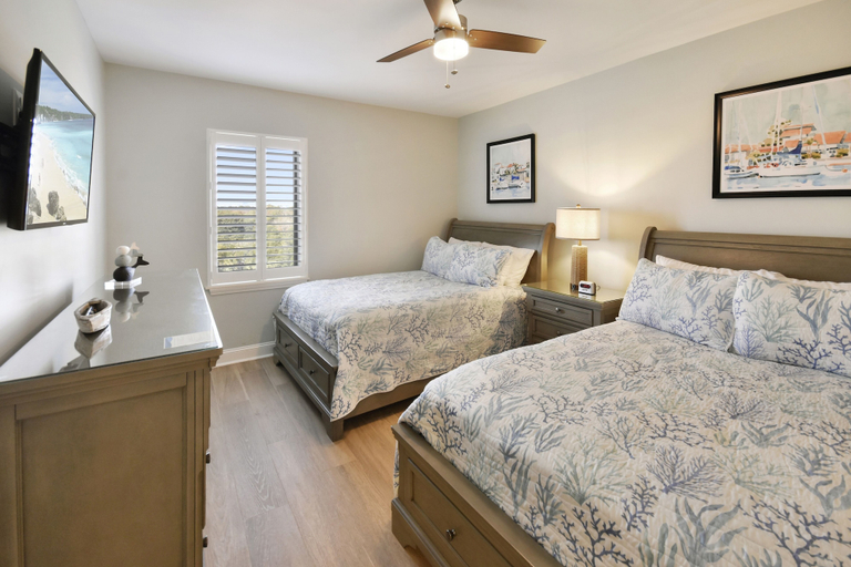 Room 2, Southwind 806 5 Bedroom Condo, Horry