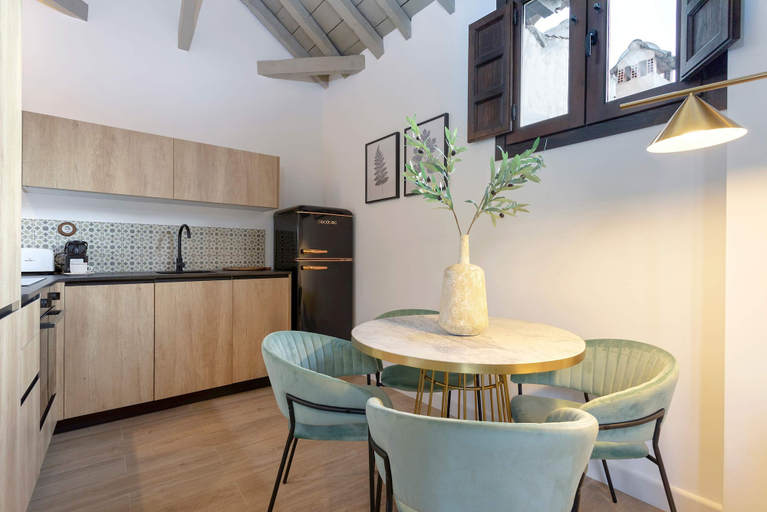 Room 2, Luxury Apartment in Granada Horno Marina 7, Granada