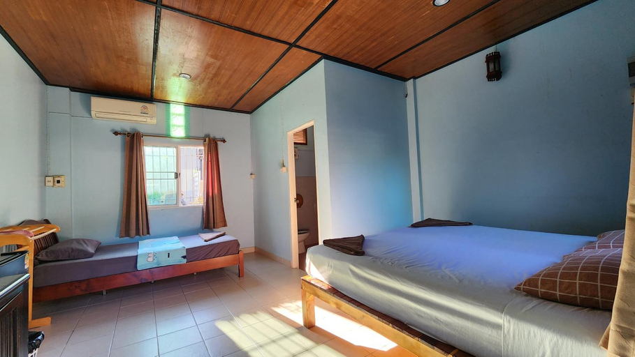 Bedroom 2, Sarin Guest House, Ko Phangan