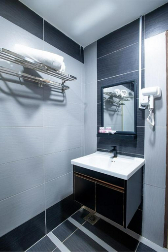 Bathroom 5, Raissa Boutique Hotel, Kuala Lumpur