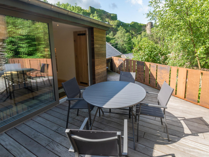 2, Holiday Home in La Roche with Castle Views, Luxembourg
