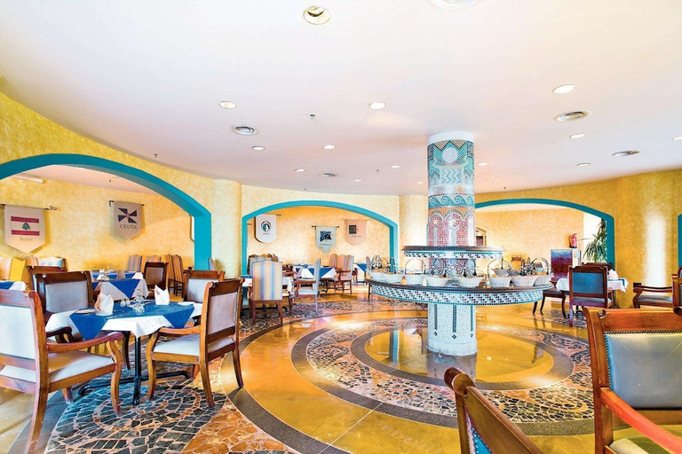 Food & Drinks 5, Sunrise Holidays Resort- Adults Only (Plus 16), Al-Ghurdaqah