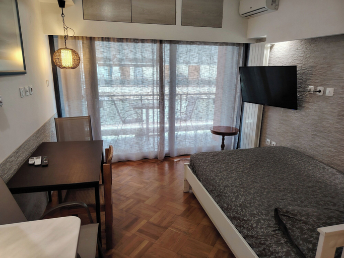 Room 2, Apartment - Sleeps 8 - Balcony - Parking, Central Macedonia