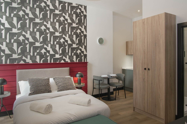 Exterior 2, Sixty Aparthotelstudio, Central Cardiff + Parking, Cardiff