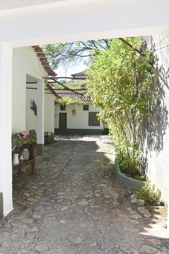Exterior & Views 2, Vumba - House of the Lizard, Arganil