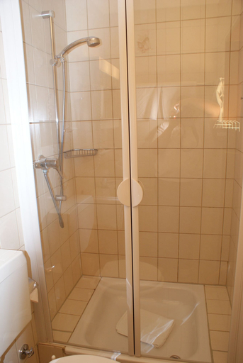 Bathroom, Zum Jägerkrug, Osnabrück