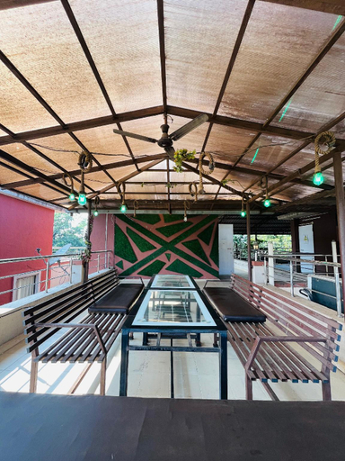 Food & Drinks 4, ROYALE VILLA, Pune